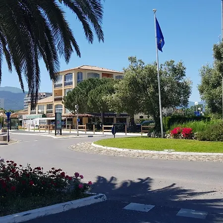 Apartment Arcaim, Climatise 90m2, 4 Chambres, A 200m De La